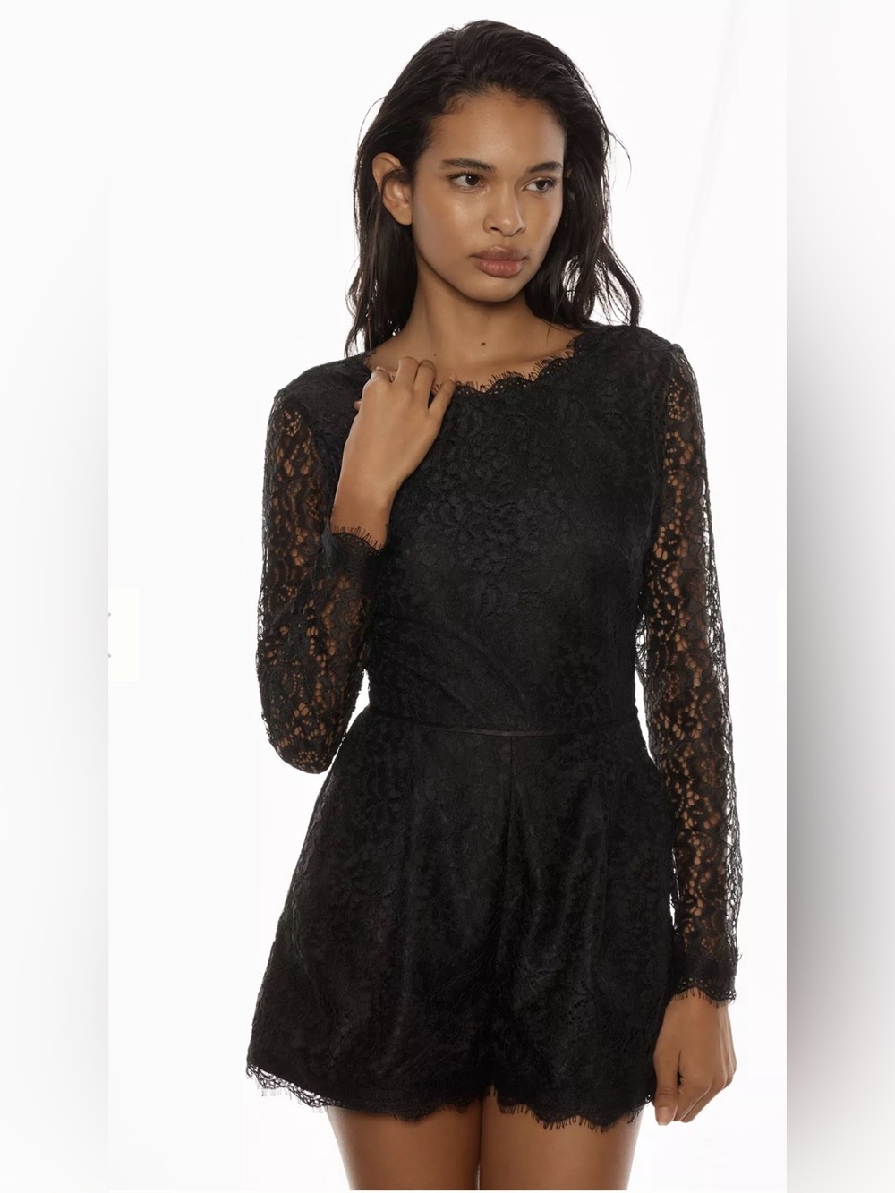 By Anthropologie Long-Sleeve Black Lace Romper with Pockets Size 10 NWT - Picture 2 of 15